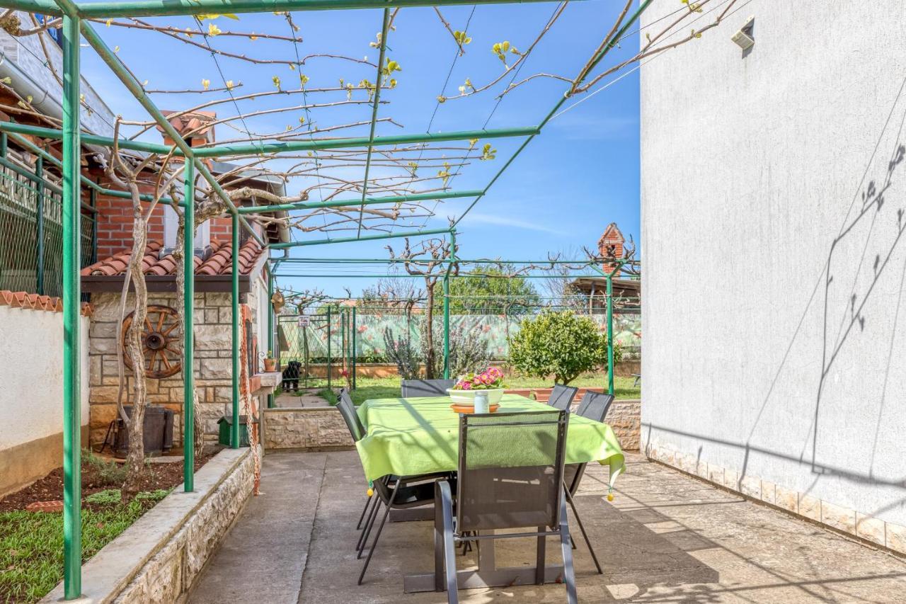 Apartment Mirijana Tar-Vabriga Exteriér fotografie